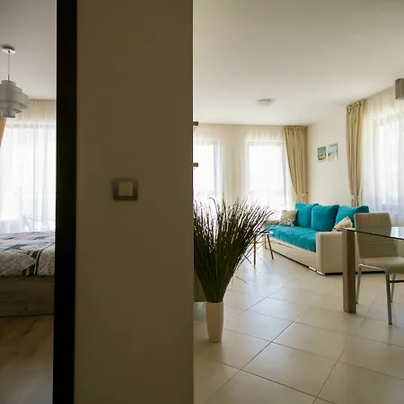Byala Vista Cliff Apartment